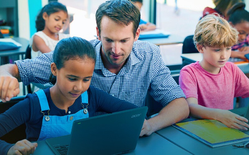 Student learning using acer laptop