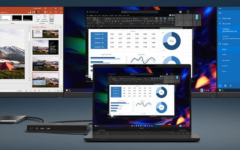 Insight experts can help you choose the perfect new Lenovo device with Windows 11 and Intel vPro processors Woman using laptop